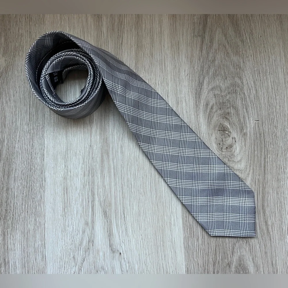 Michael Kors | Silk Neck Tie - Picture 10 of 10